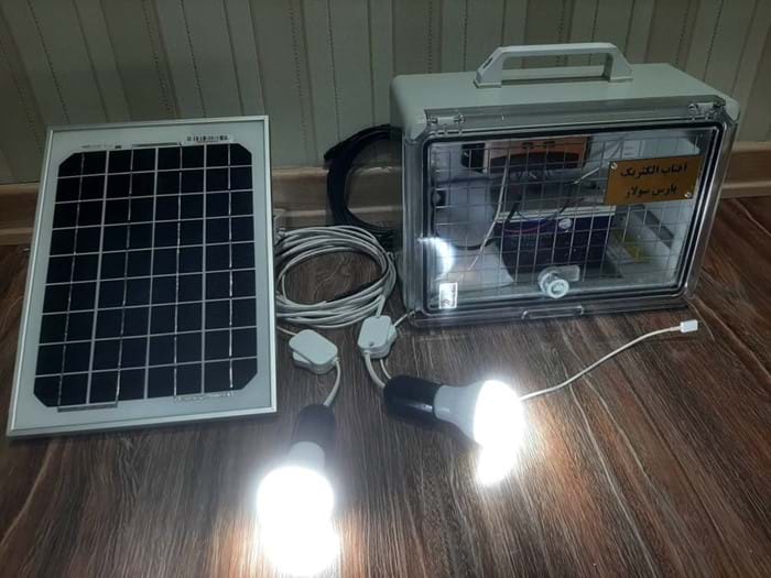 پکیج روشنائی برق خورشیدی 4 لامپ